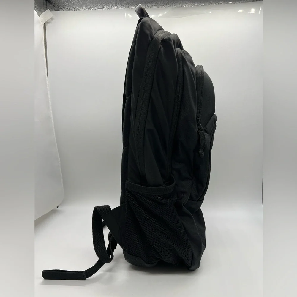 Thule Black Men's Backpack with White Logo